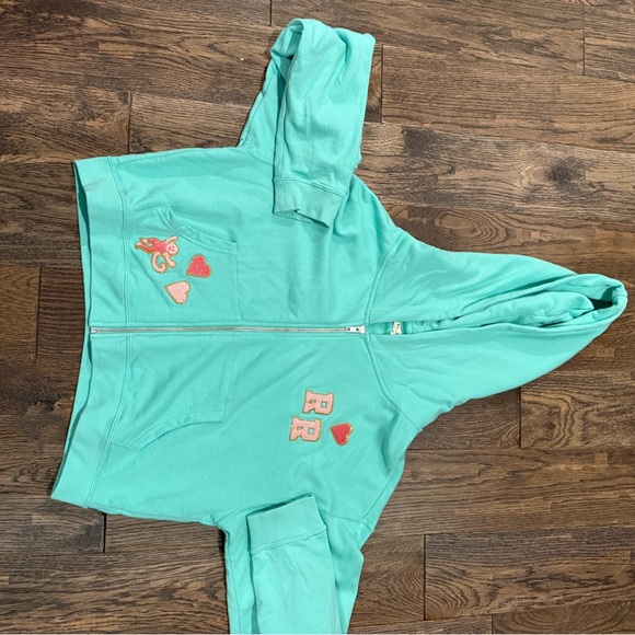 Roller Rabbit Women’s Teal hoodie and joggers - Picture 7 of 9